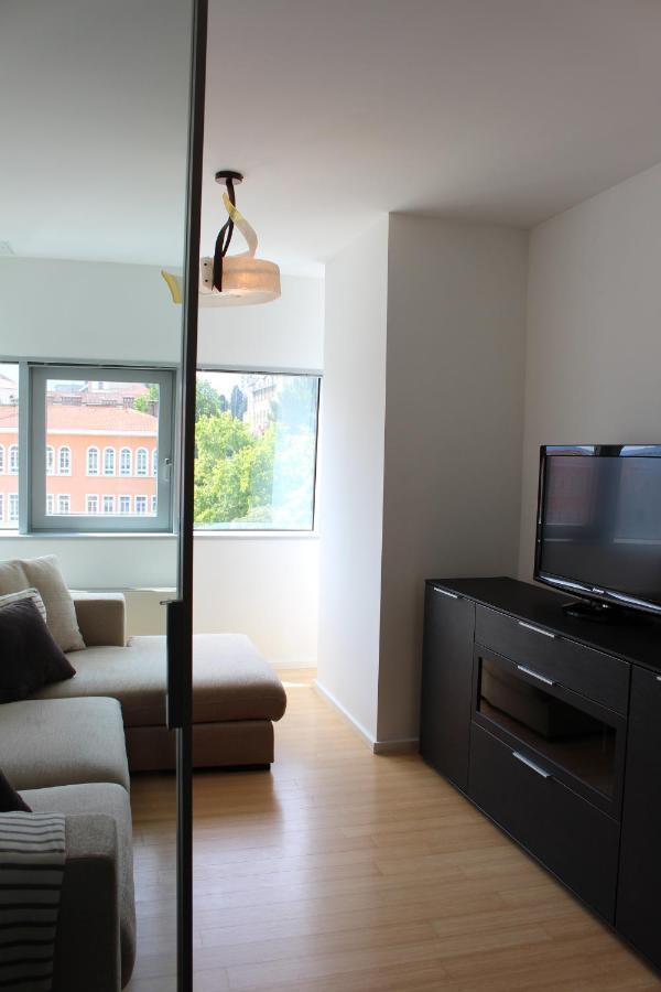Modern Apartment In The Centre Rijeka Eksteriør billede