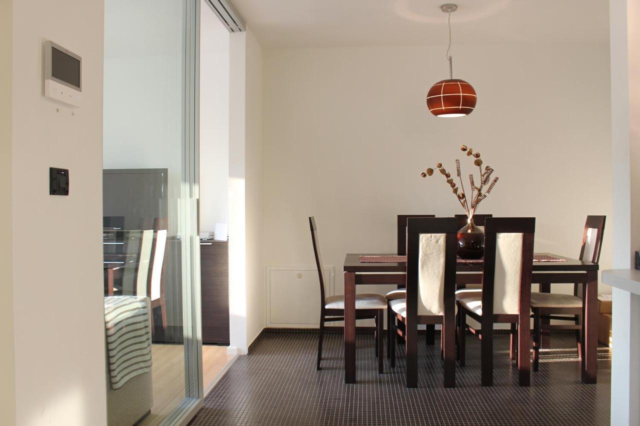 Modern Apartment In The Centre Rijeka Eksteriør billede